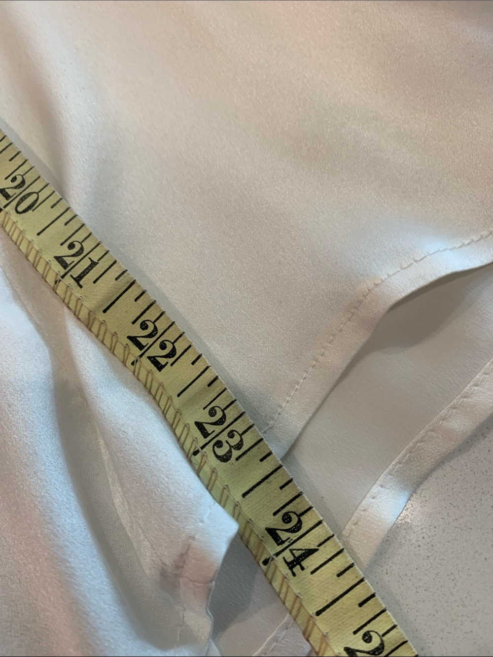 Vintage Connie Roberson ruffle-Trim pure silk Blouse in Cream long sleeves - Picture 8 of 9